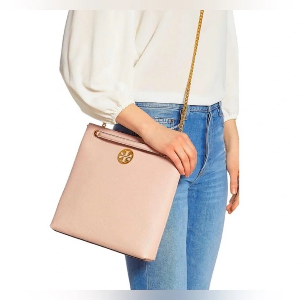 NWT Authentic Tory Burch Everly Swingpack/Bag/Crossbody - Picture 4 of 17